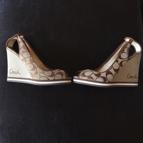 Coach Wedges - Picture 1 of 3